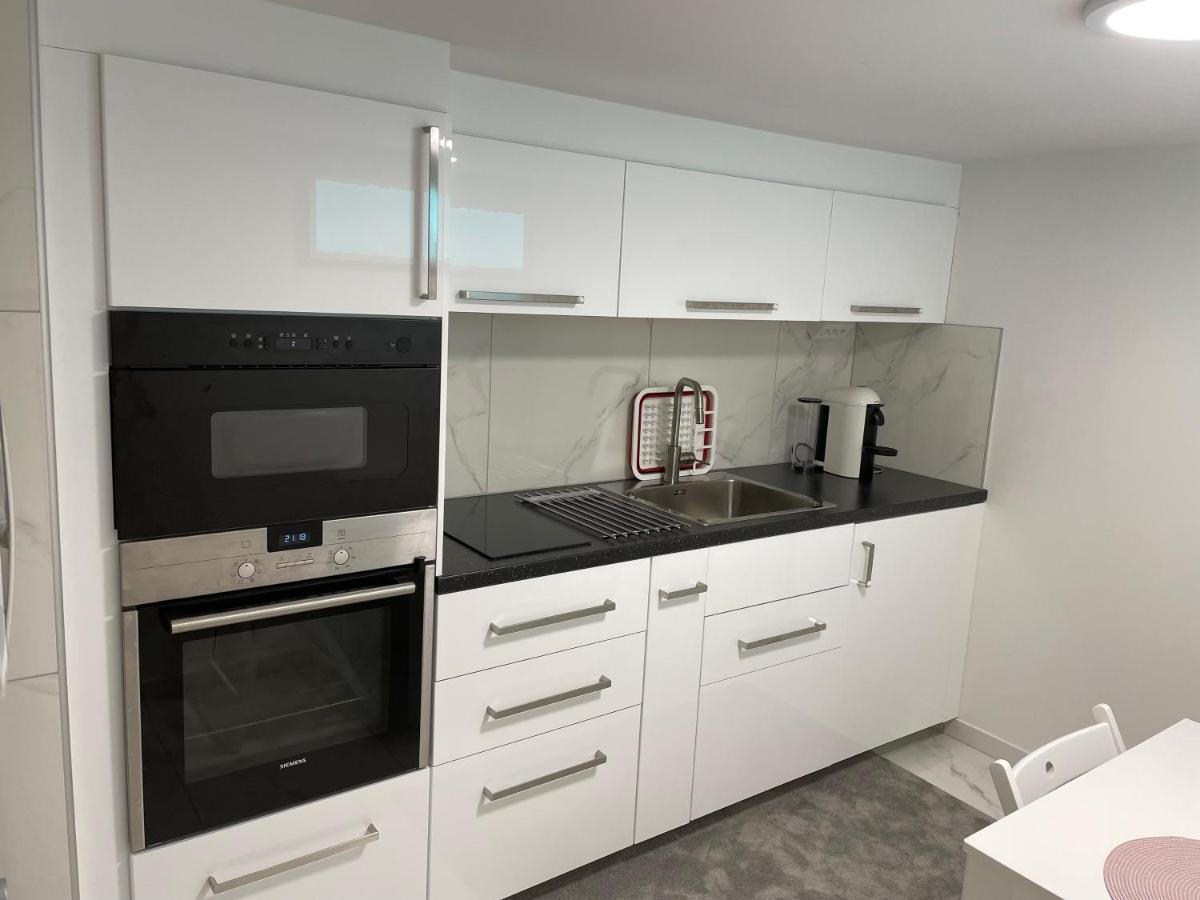Enna Apartment แลนด์สครูนา ภายนอก รูปภาพ
