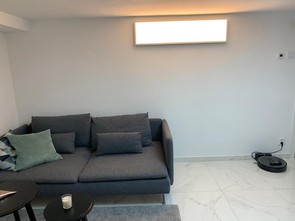 Enna Apartment แลนด์สครูนา ภายนอก รูปภาพ